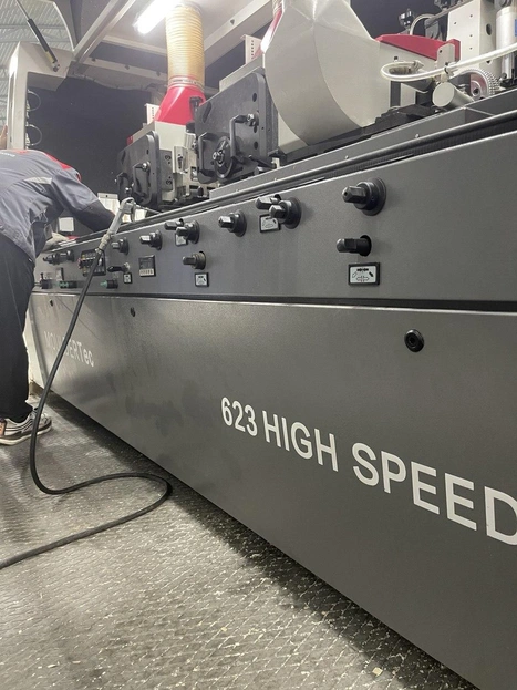 Запуск скоростного четырехстороннего станка MOULDERTec 623 High Speed
